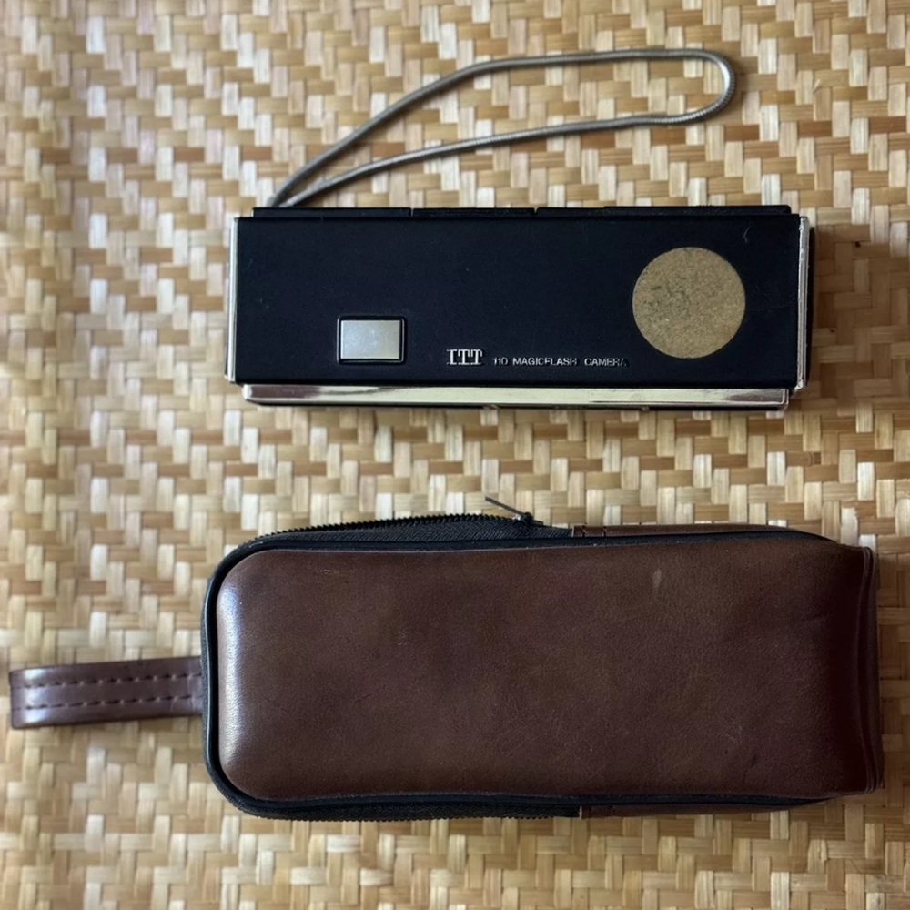 VINTAGE ITT MAGICFLASH TELEPHOTO CAMERA with Case - Untested